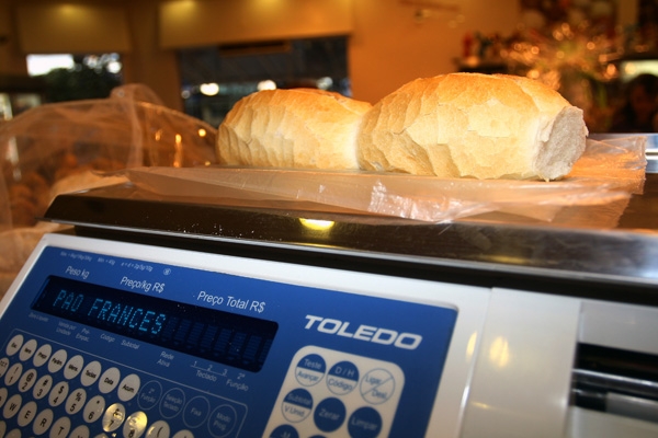 Valor do pão na cidade varia entre R$ 6,50 até R$ 7,70 o quilo